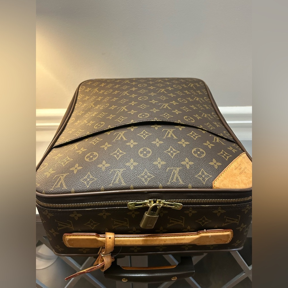 Louis Vuitton Pegase 50 Rolling Monogram Carry On Travel Bag - Picture 14 of 16
